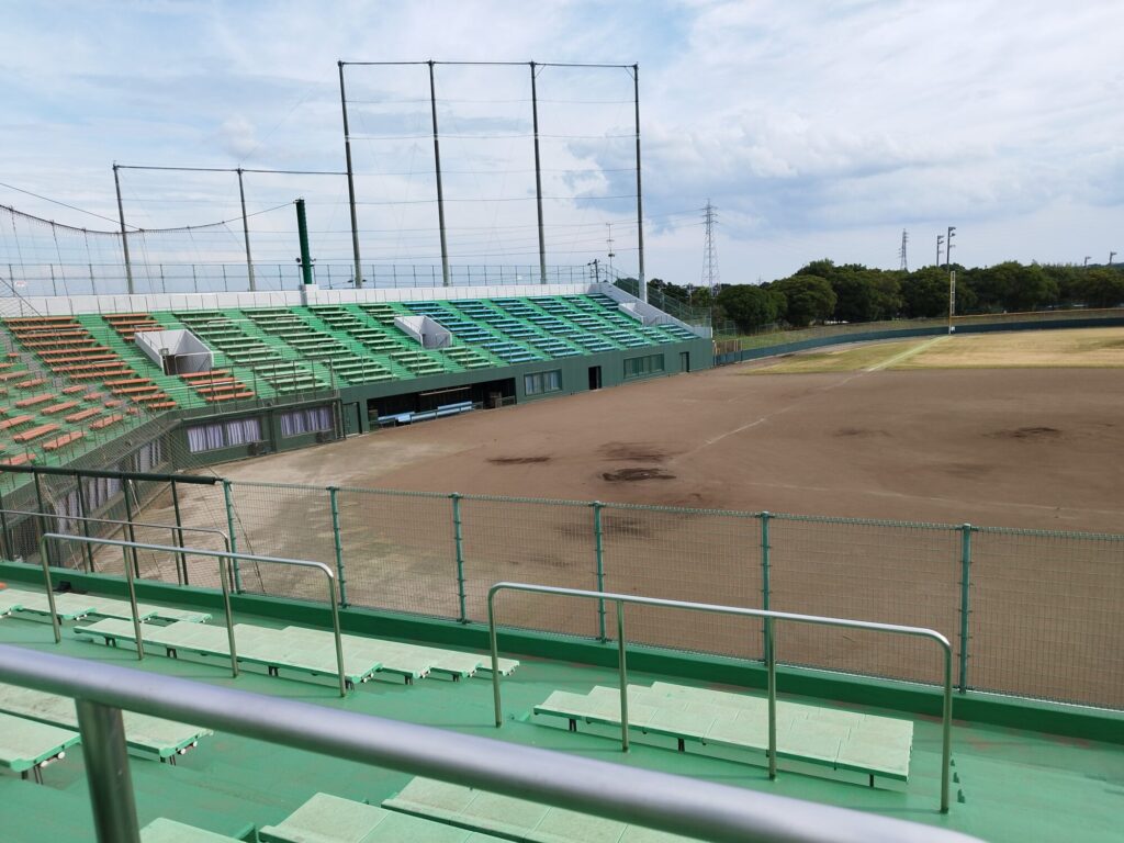 明神池運動公園<br data-eio=